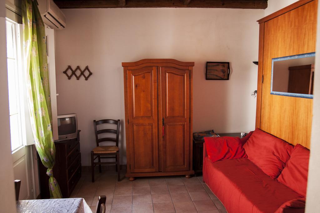 4Roomsrelax Catania Bilik gambar